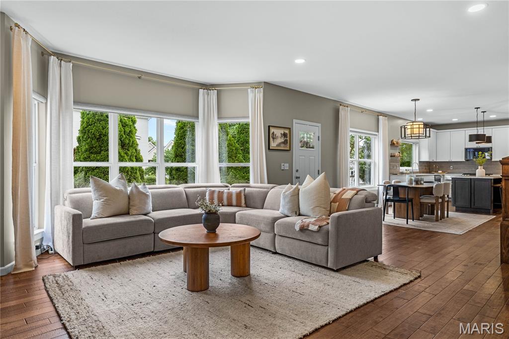 212 Chestnut Hill Drive