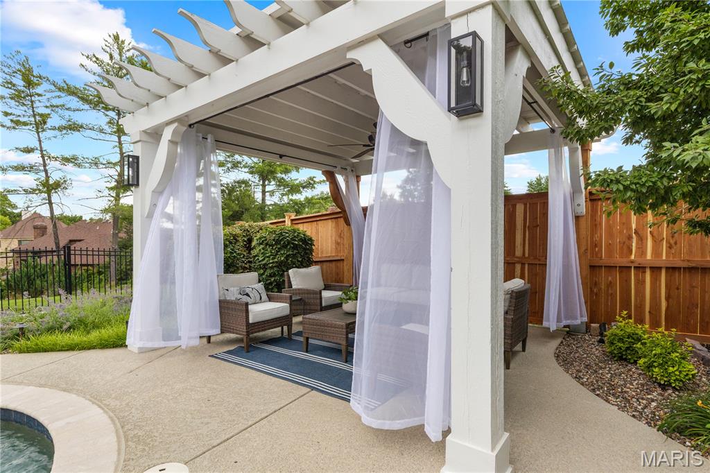 111 Bogey Estates Drive