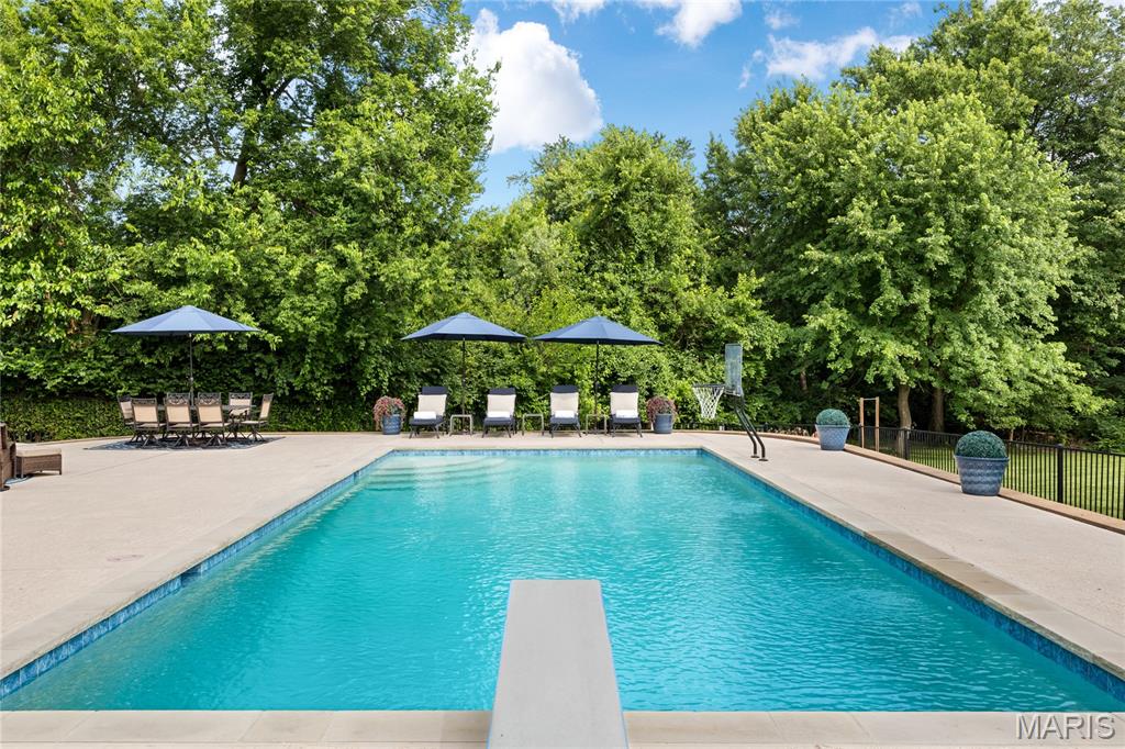 12404 Cedar Moor Drive