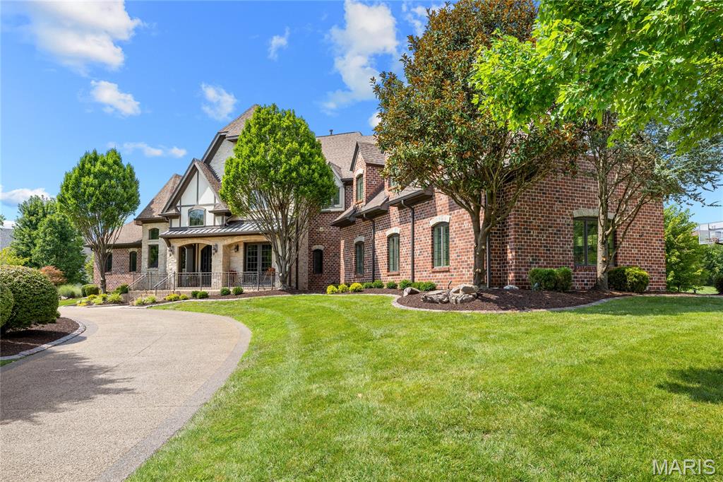 1222 Devonworth Drive
