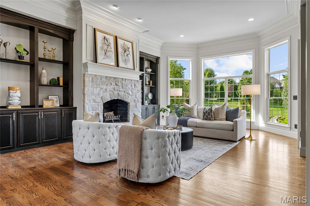 1222 Devonworth Drive