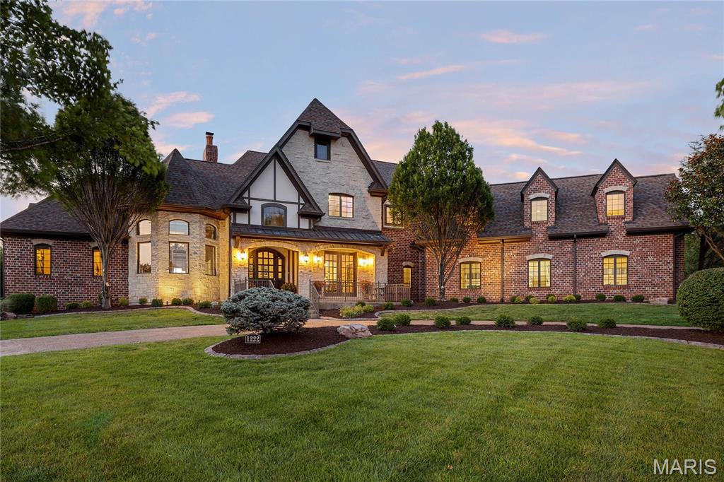 1222 Devonworth Drive