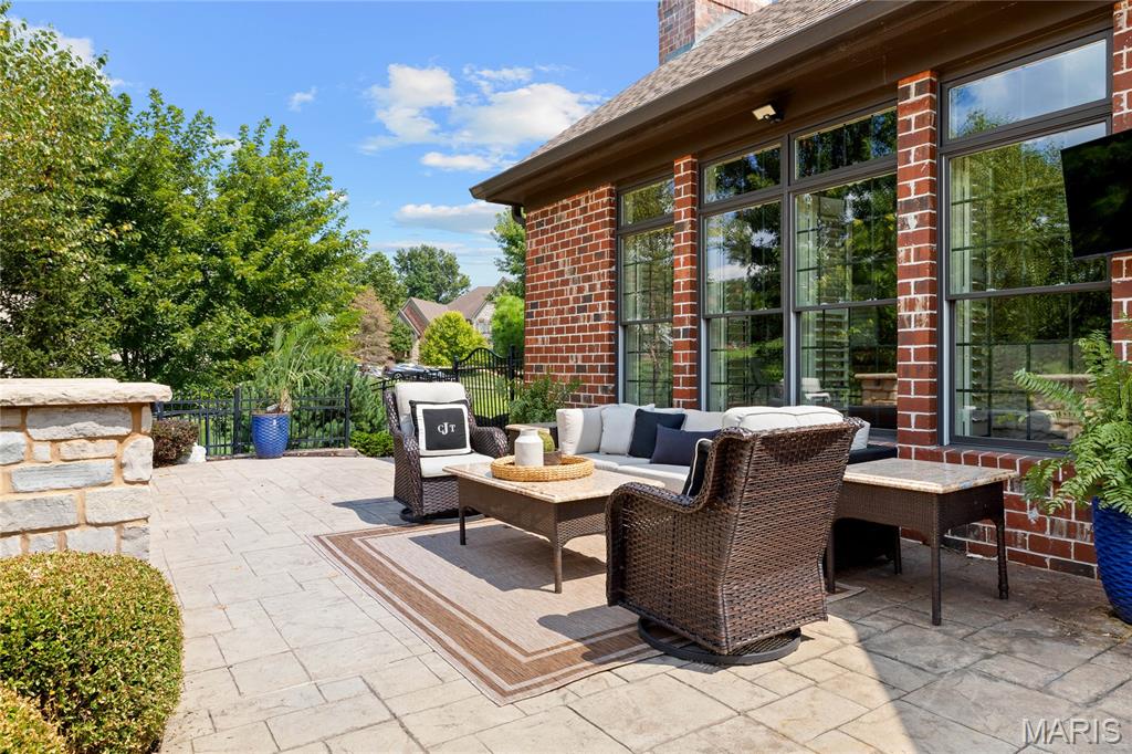1222 Devonworth Drive