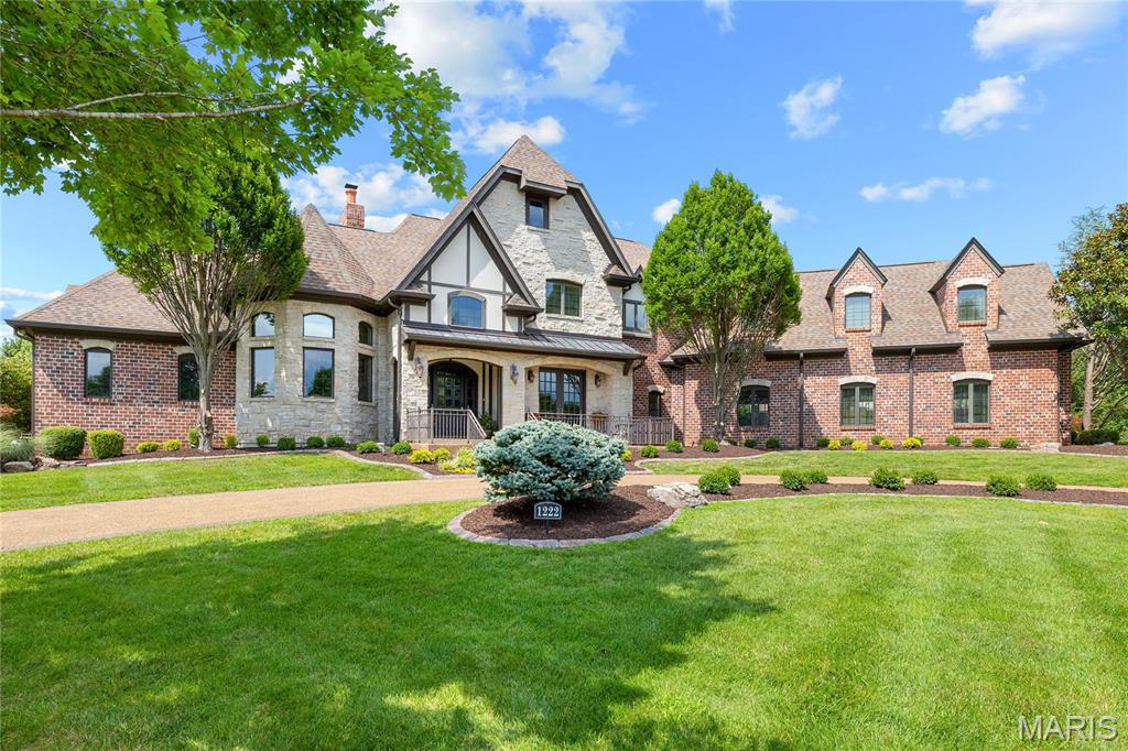 1222 Devonworth Drive