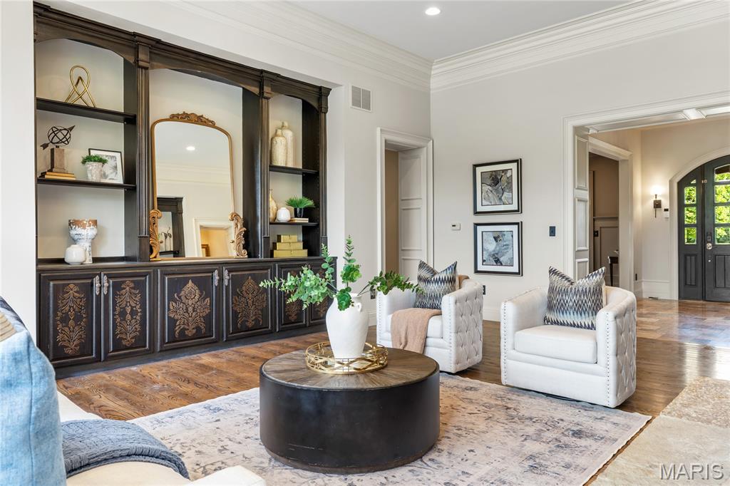 1222 Devonworth Drive