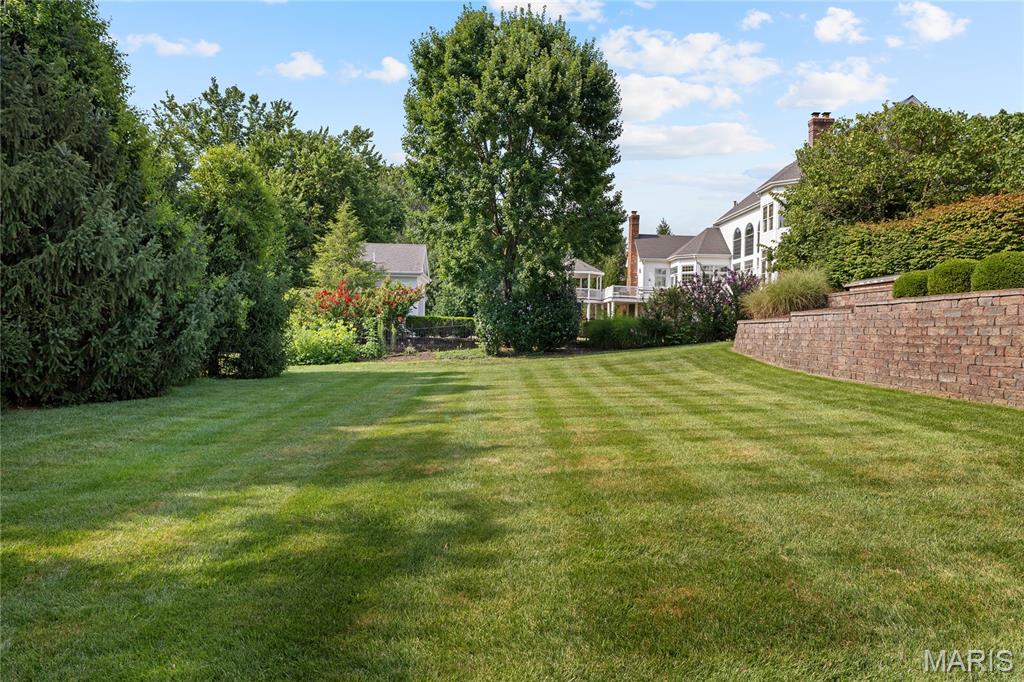 41 Manderleigh Estate