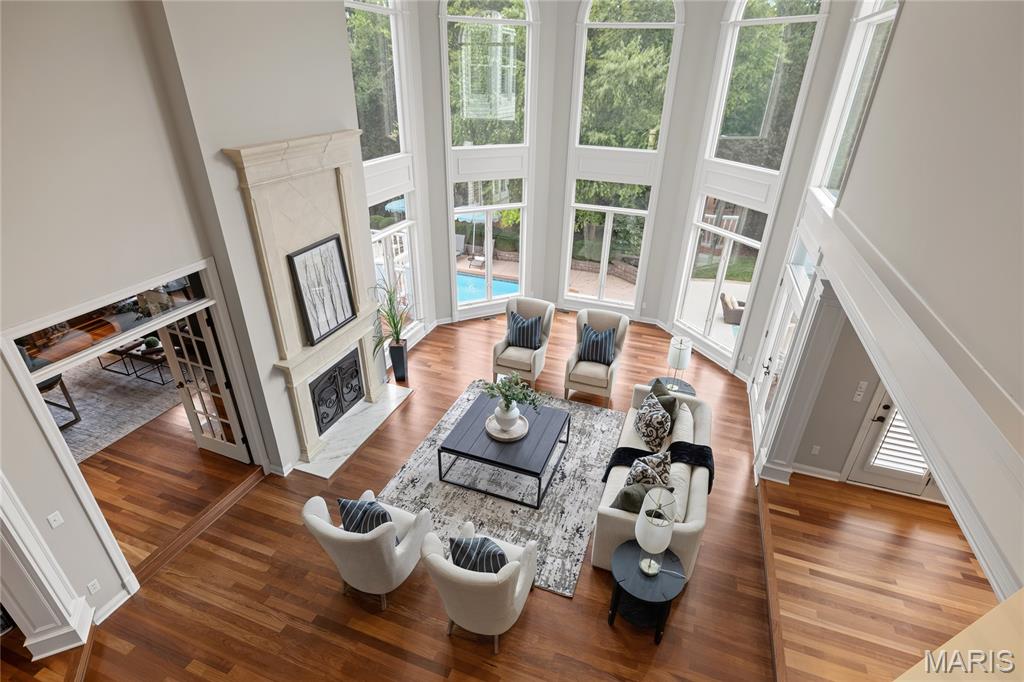 41 Manderleigh Estate