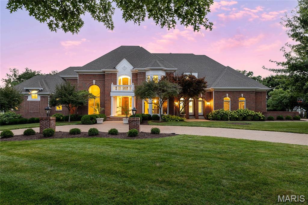 41 Manderleigh Estate