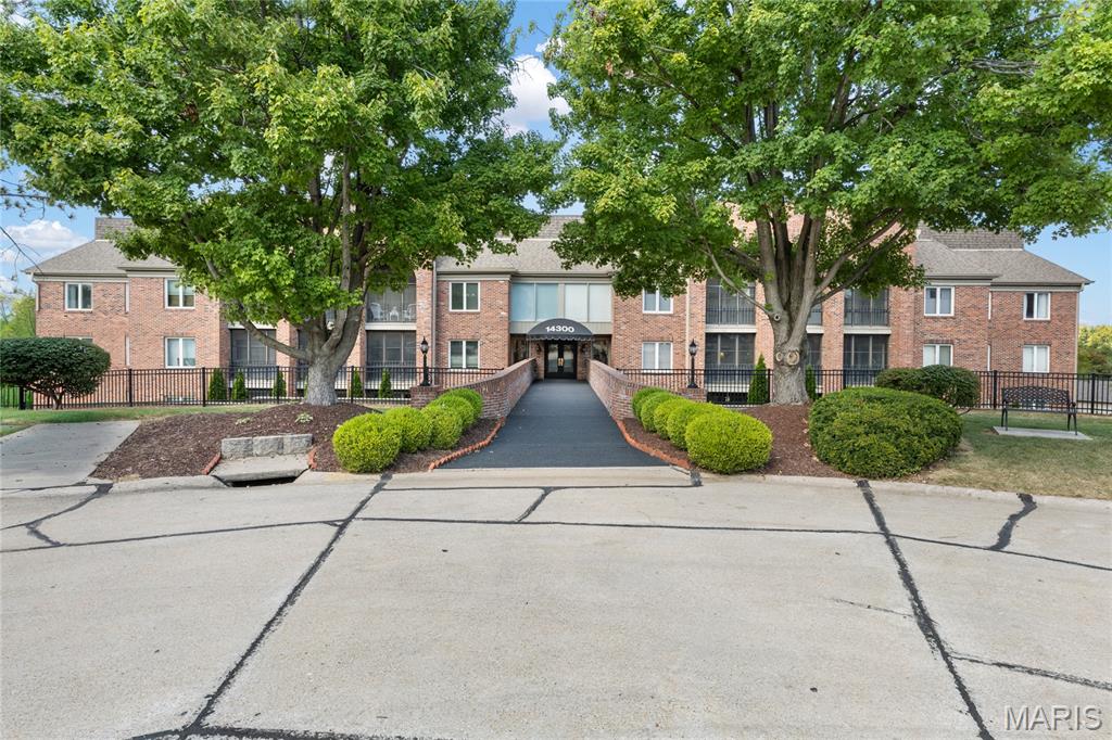 14300 Conway Meadows Court Unit: 202