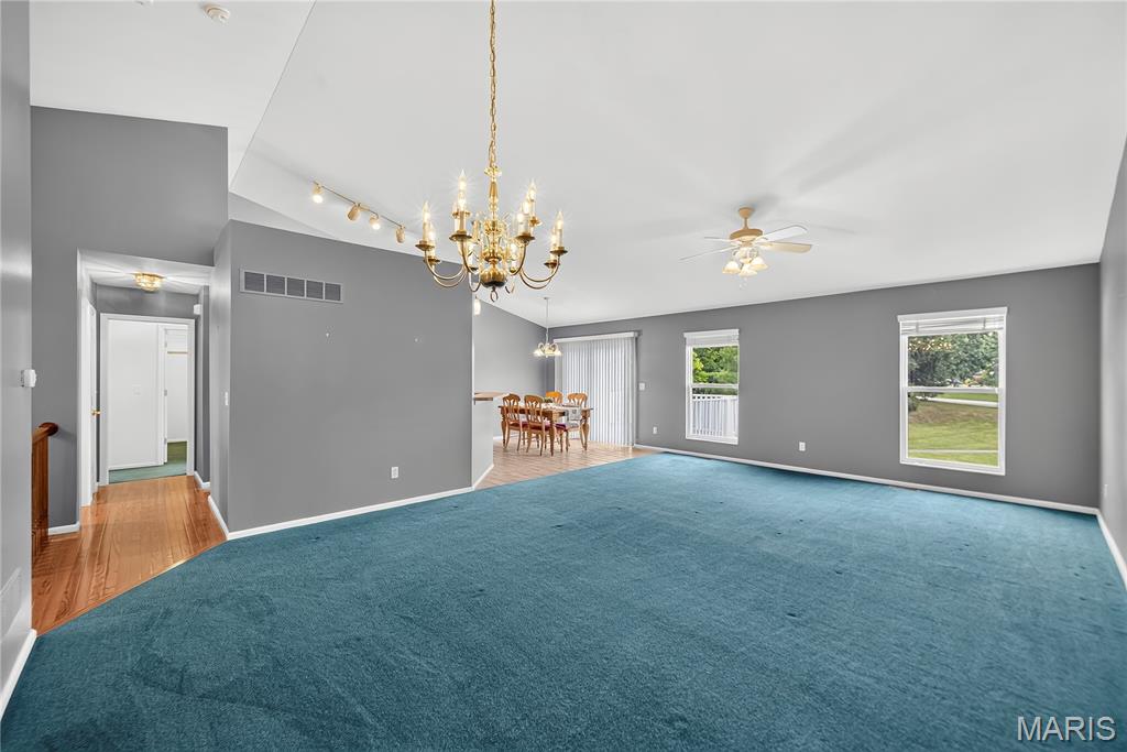 114 Pine Trail Drive Unit: 8