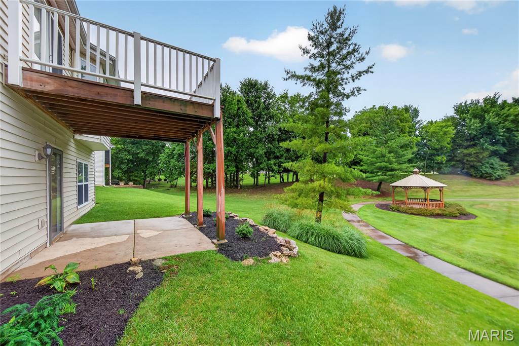 114 Pine Trail Drive Unit: 8