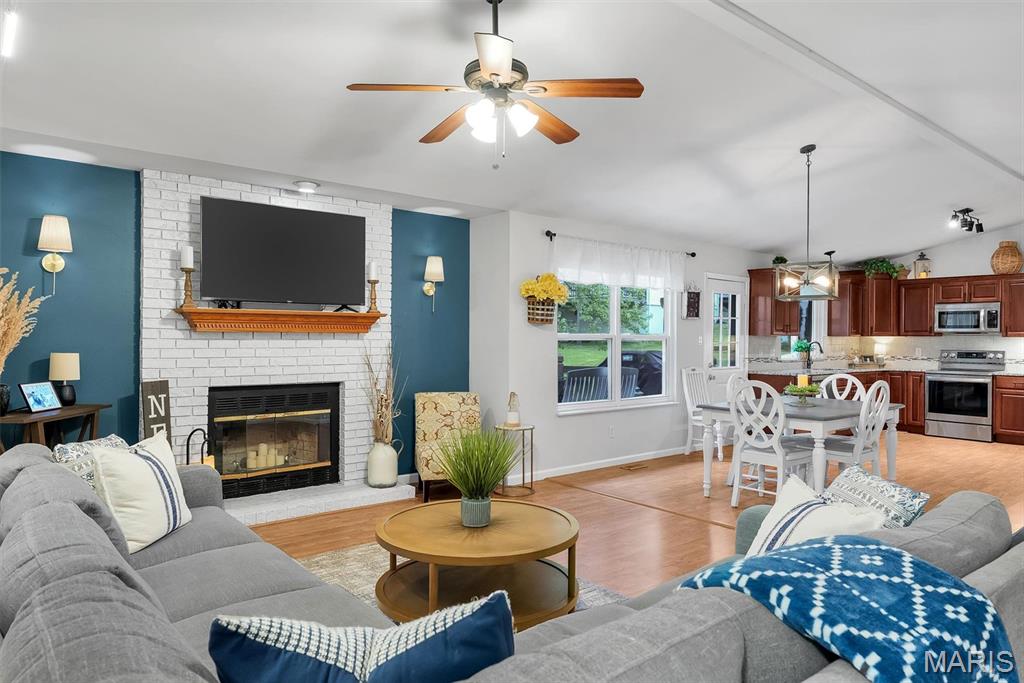 104 Cedar Crest Court