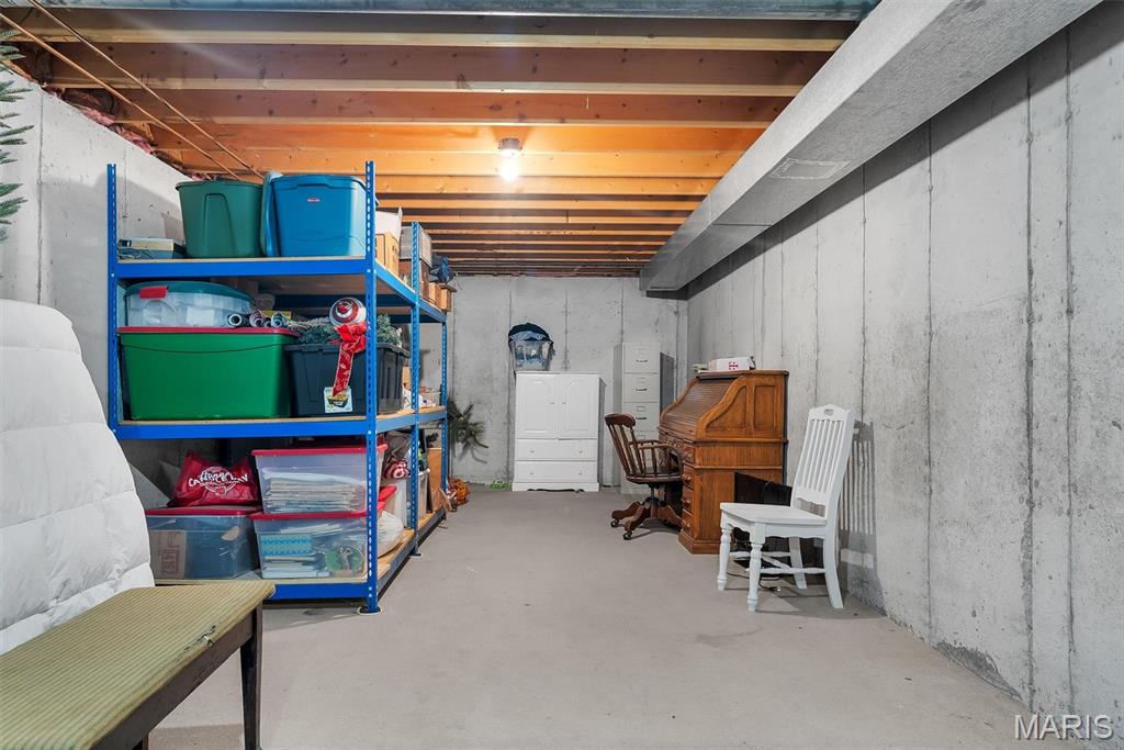104 Cedar Crest Court