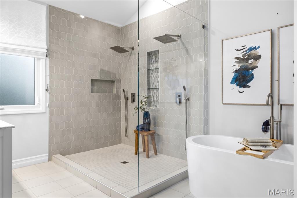 5 Shelbourne Wood Court