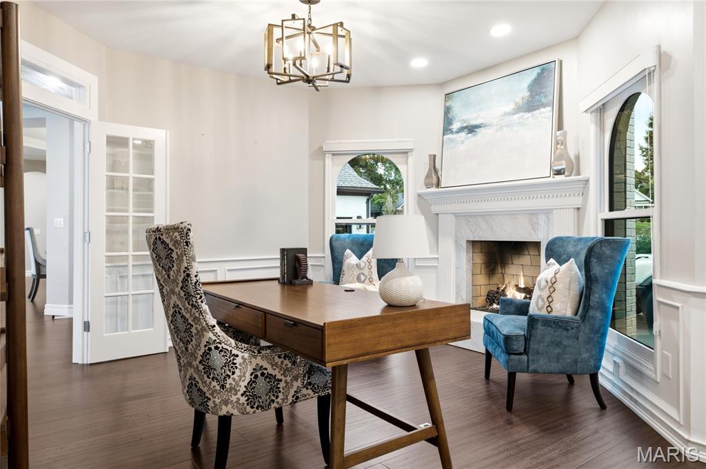 5 Shelbourne Wood Court