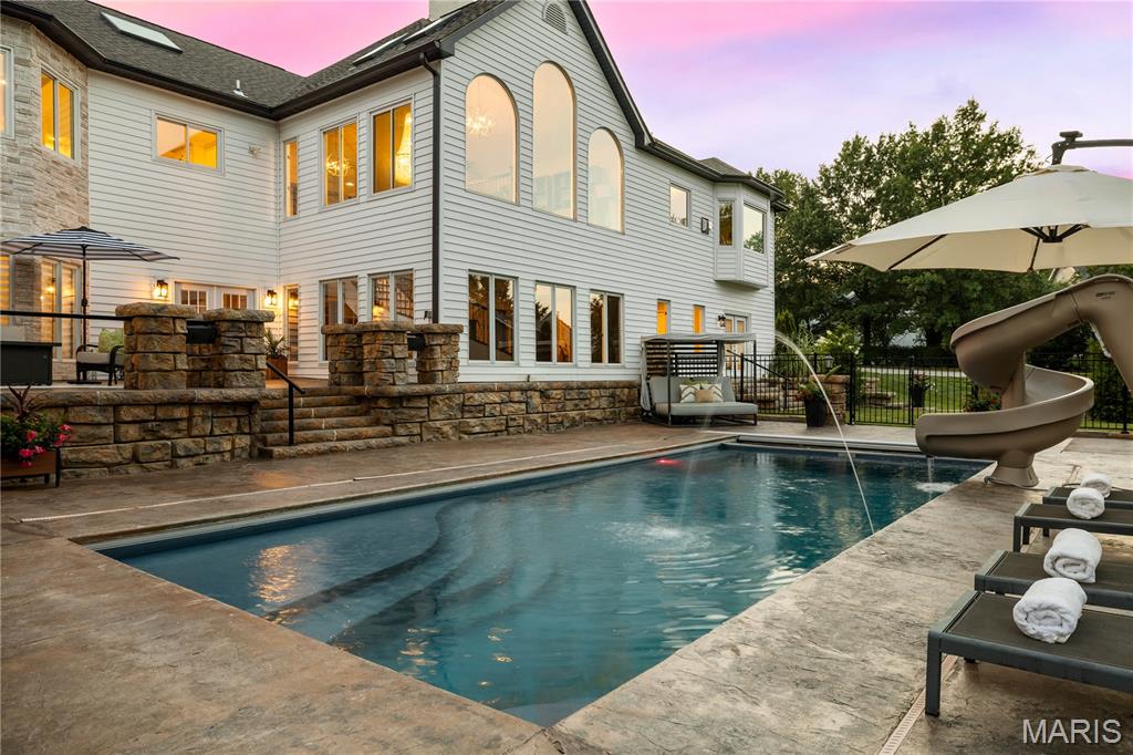 5 Shelbourne Wood Court