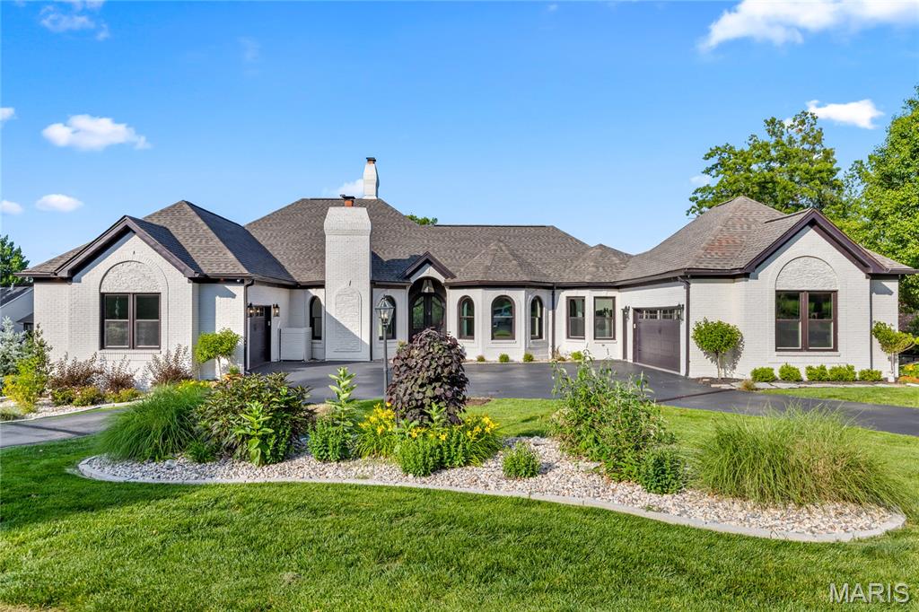 5 Shelbourne Wood Court