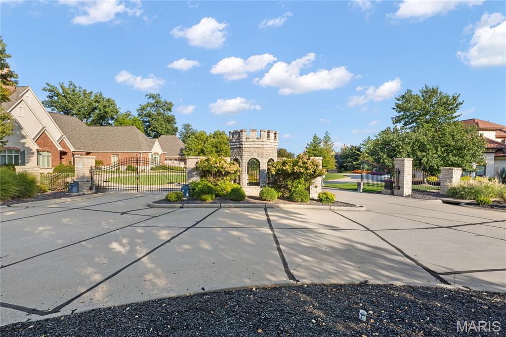 67 Castle Bluff Drive