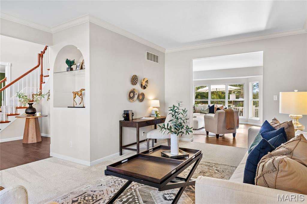 1015 Nooning Tree Drive
