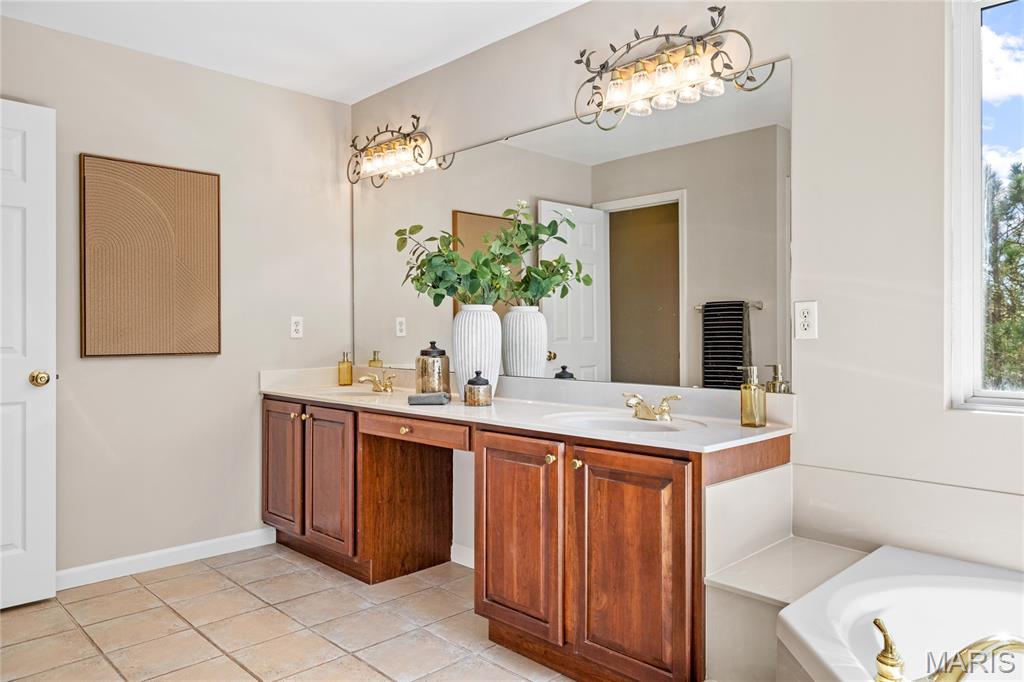 1015 Nooning Tree Drive