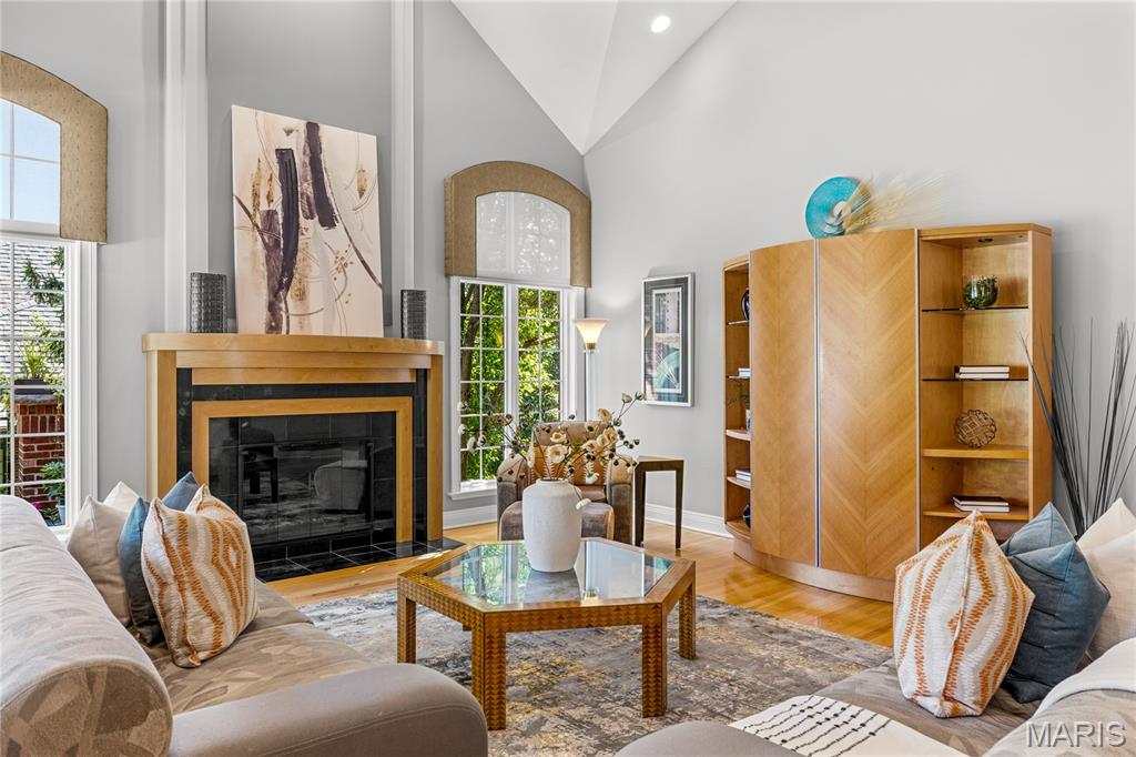 2 Upper Conway Lane