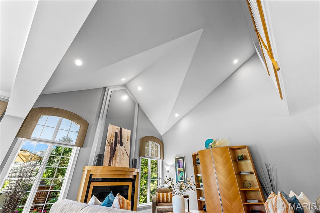 2 Upper Conway Lane