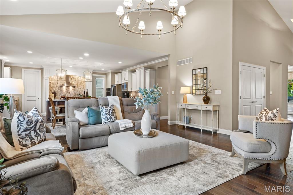 6110 Knights Table Court
