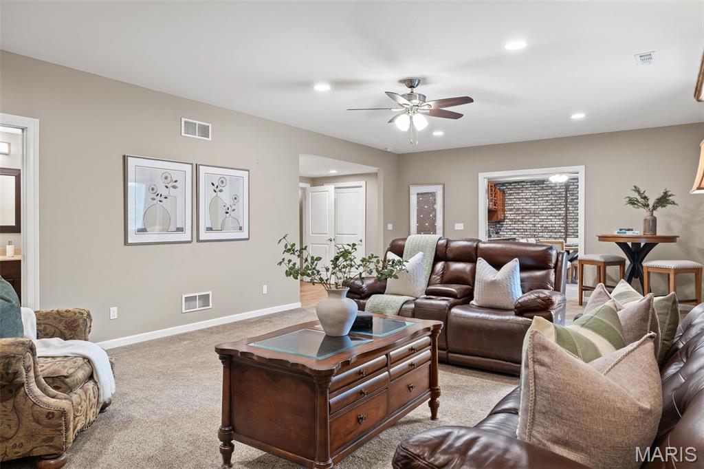 6110 Knights Table Court