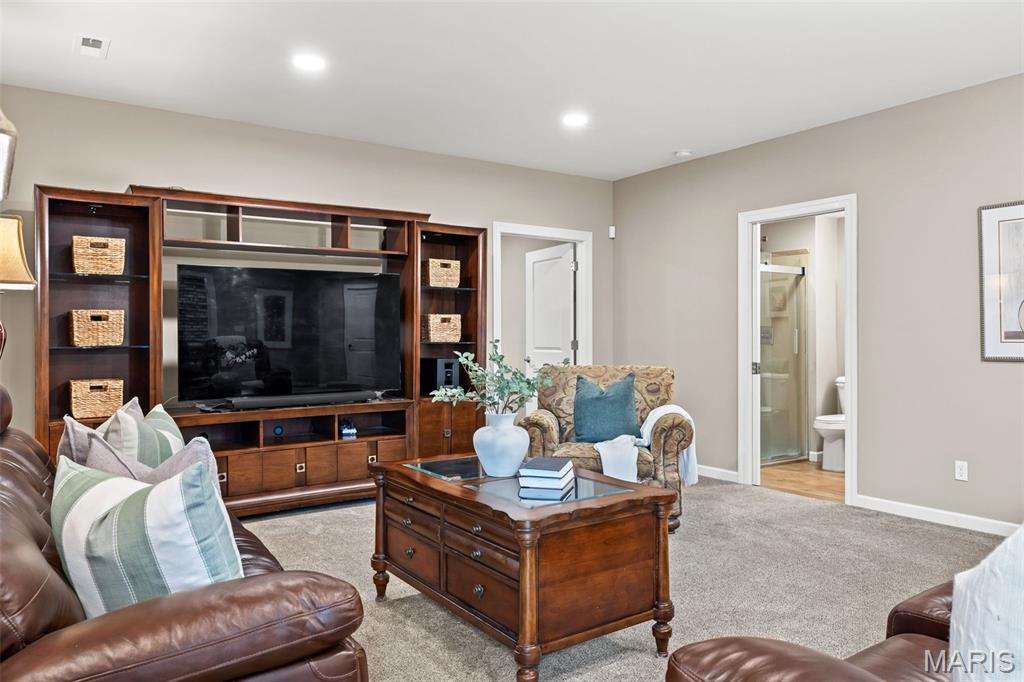 6110 Knights Table Court