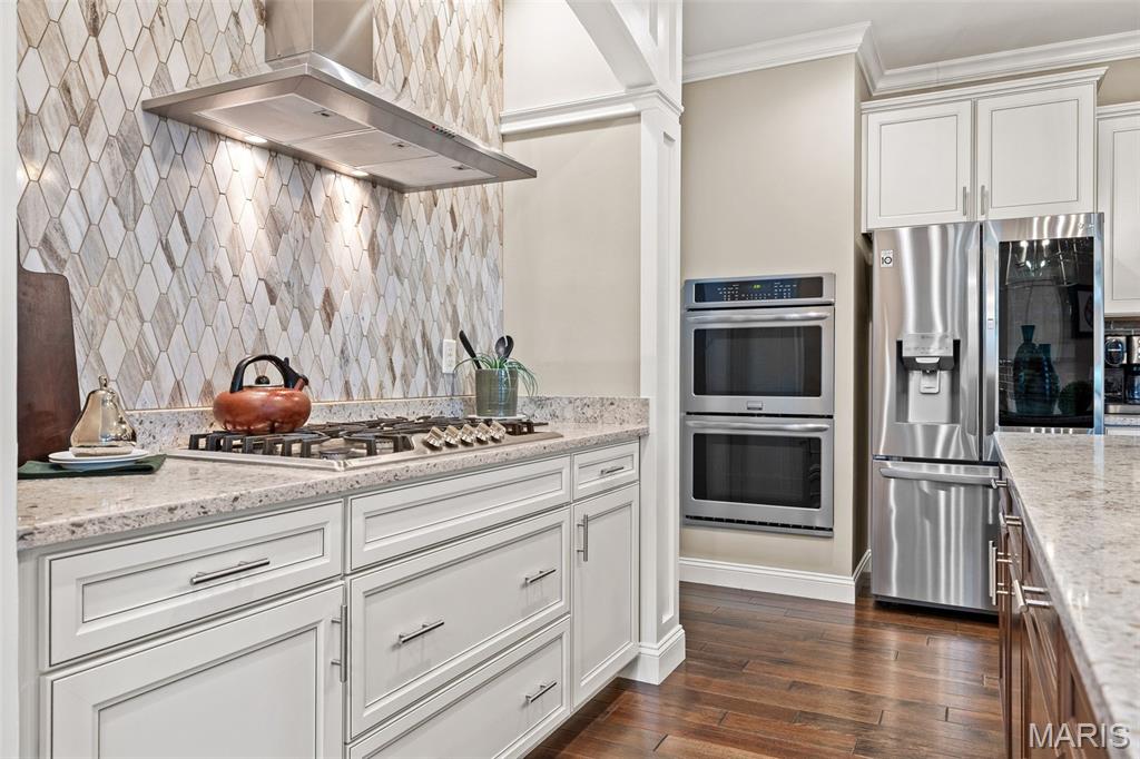 6110 Knights Table Court