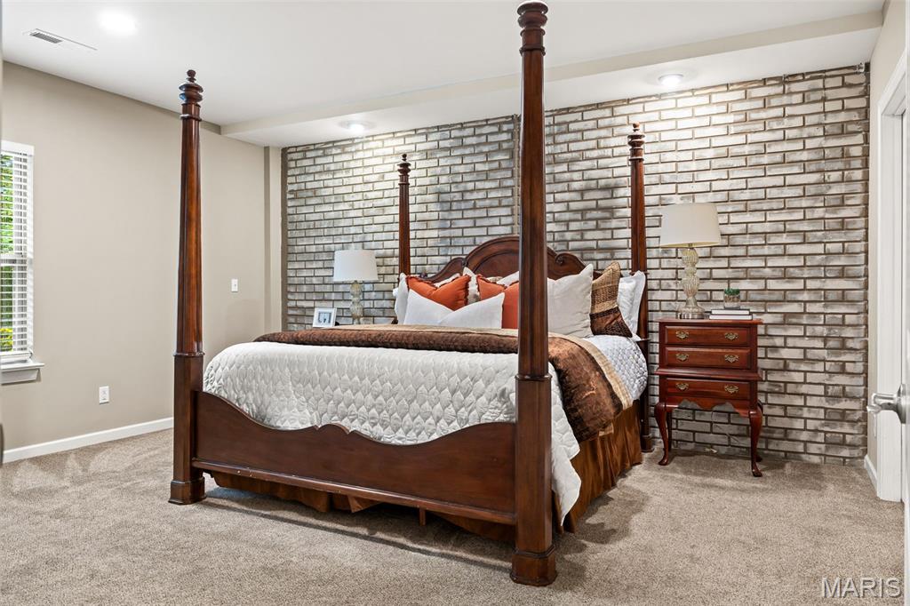 6110 Knights Table Court