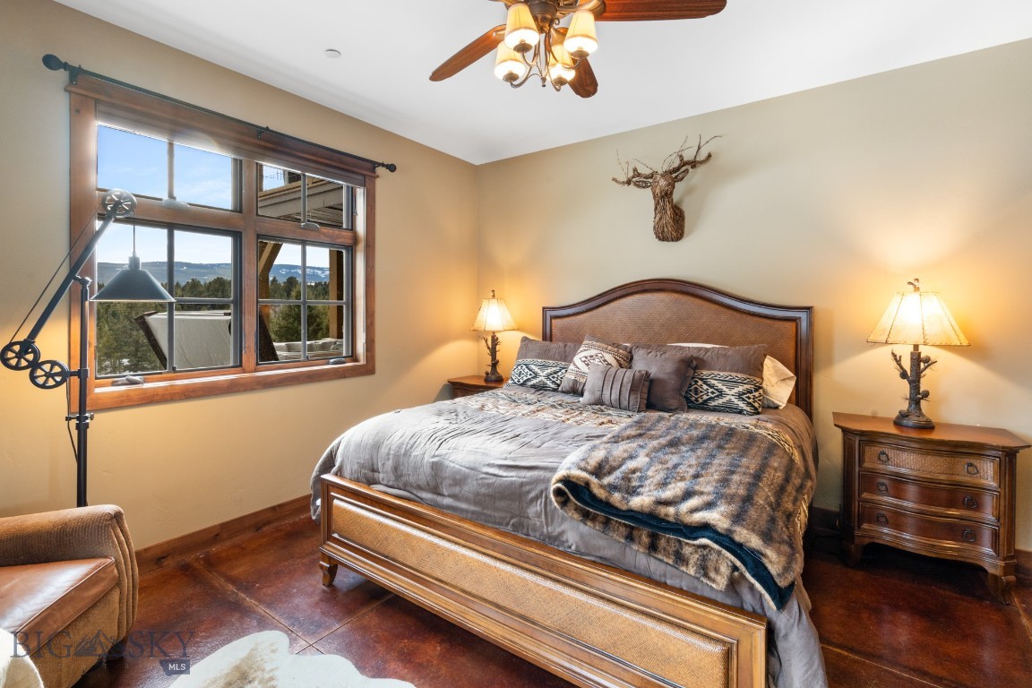 1548 Riverview Lane