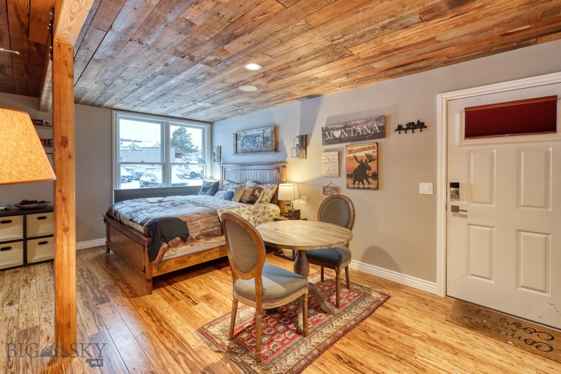 21 Sitting Bull Road 1326
