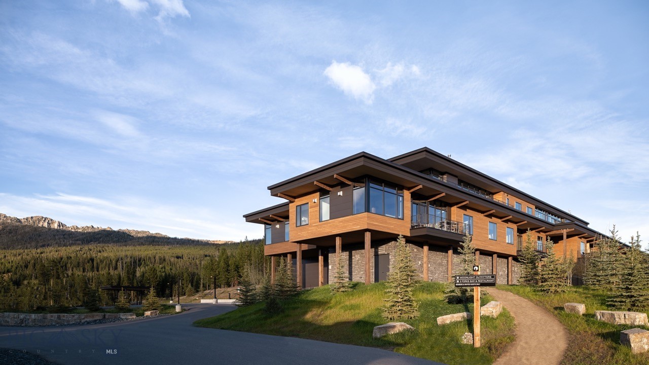 4 Boathouse Way Unit: R4/221