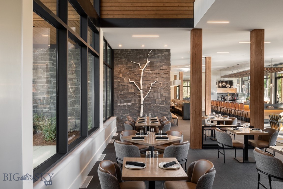 4 Boathouse Way Unit: R4/221