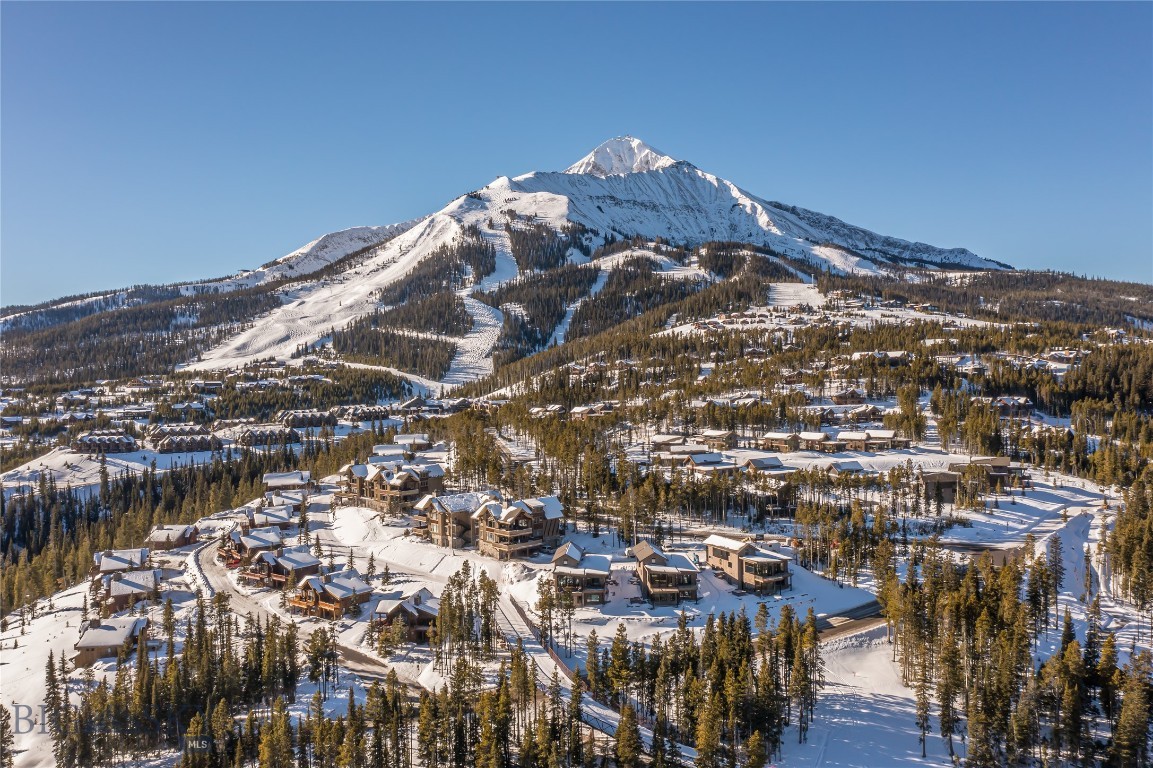 3 Deep Forest Drive Unit: 7C