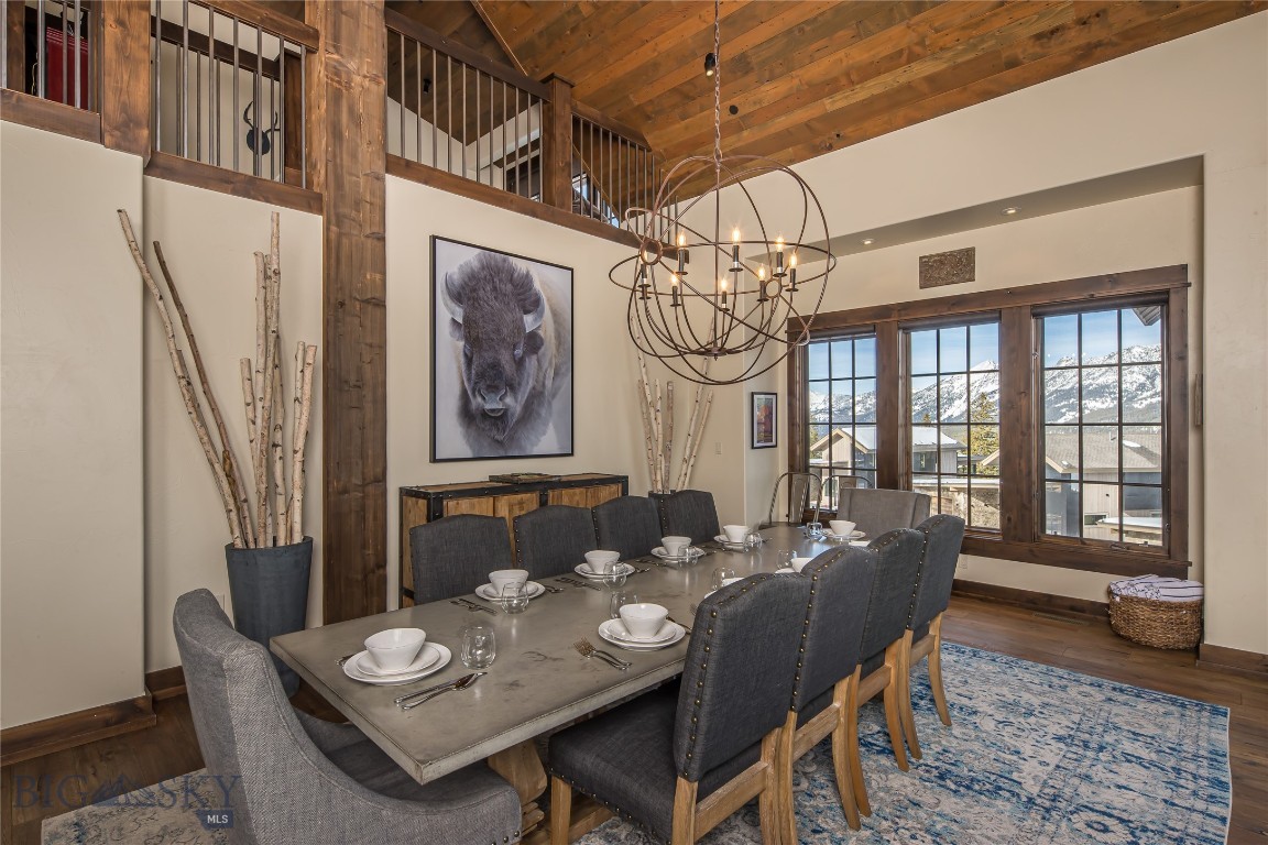 3 Deep Forest Drive Unit: 7C