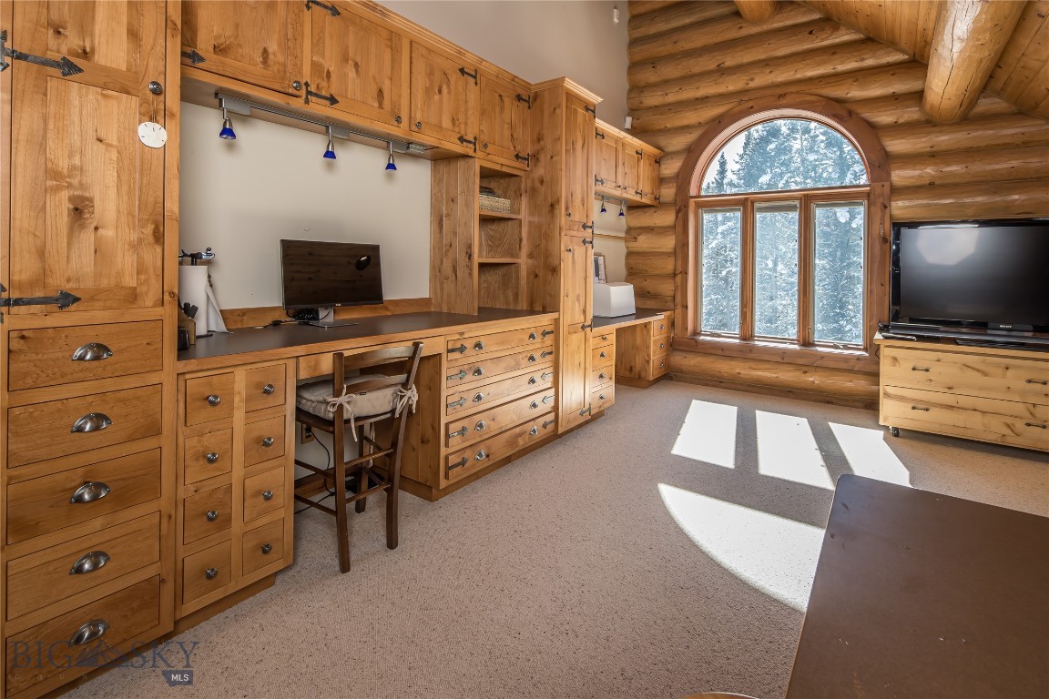 141 Black Wolf Ridge