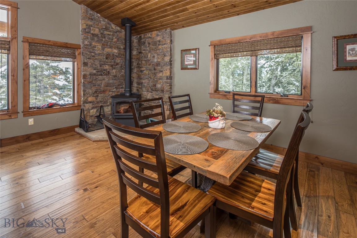 141 Black Wolf Ridge