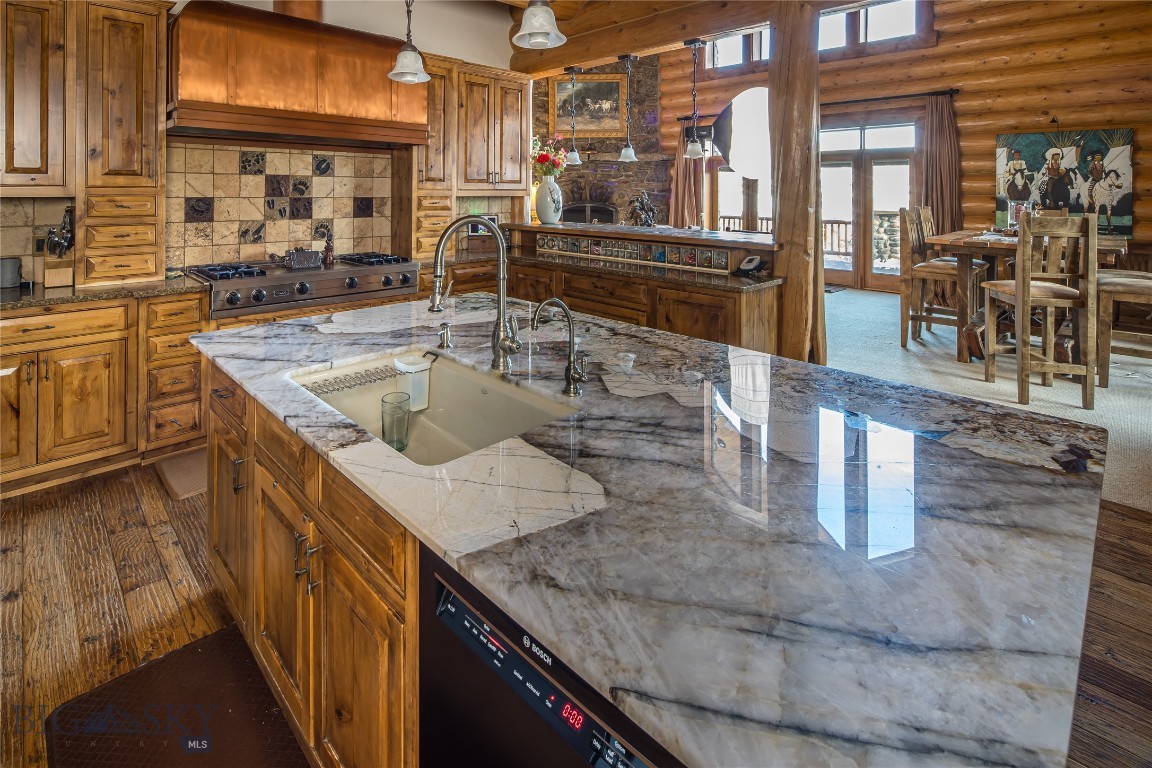141 Black Wolf Ridge