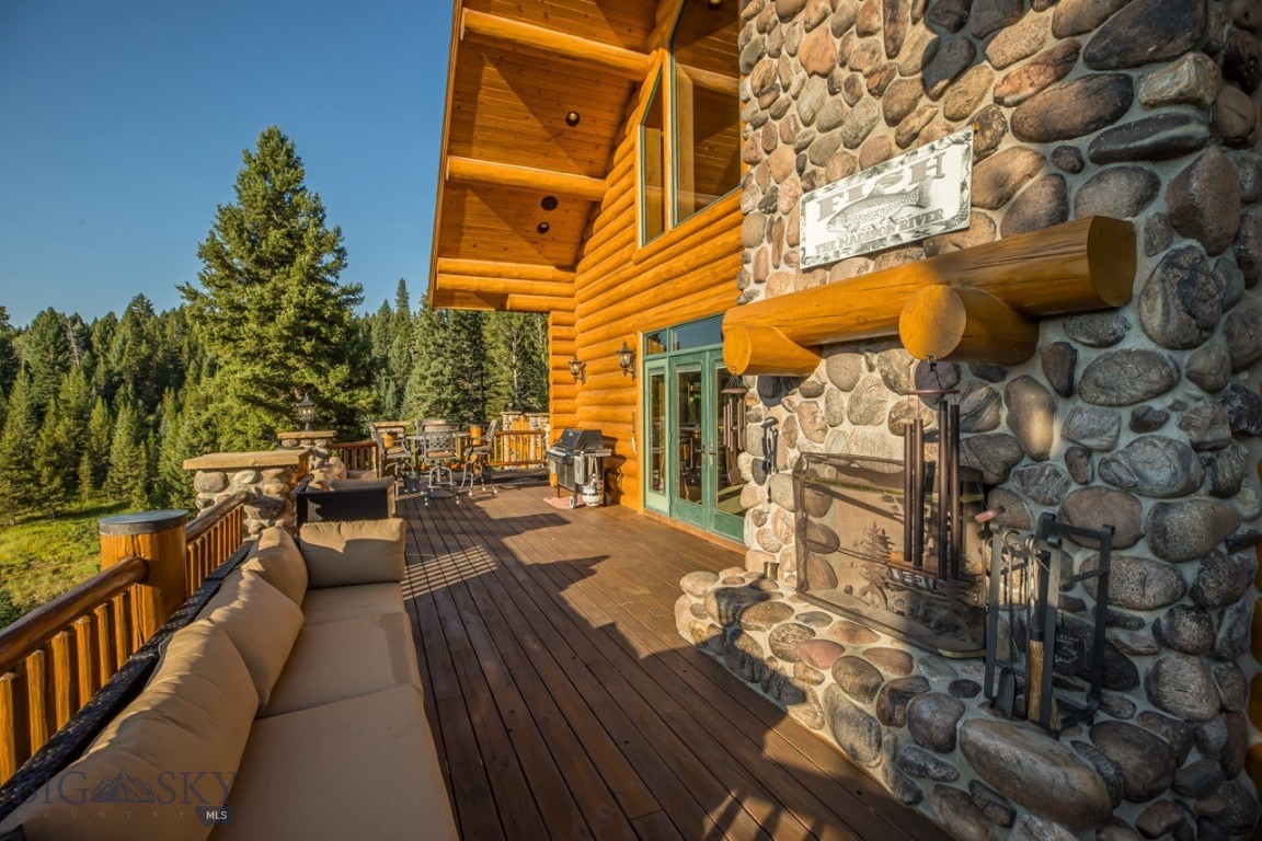 141 Black Wolf Ridge