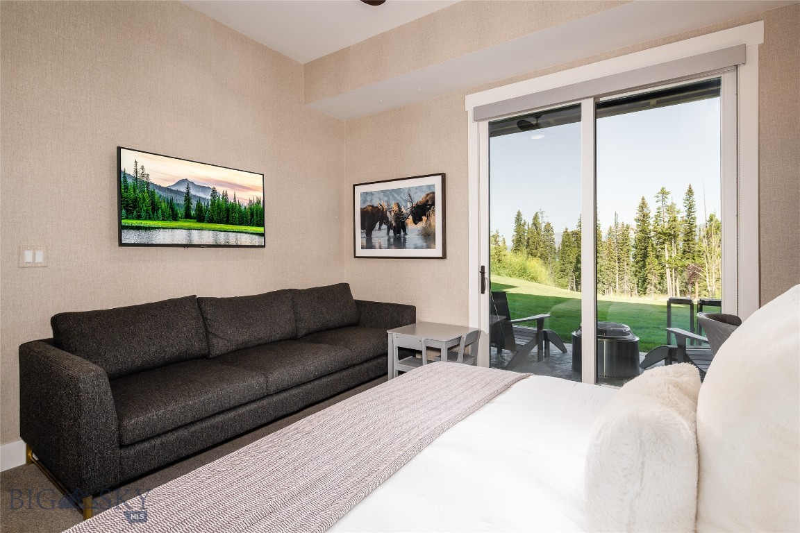 4 Wildwood Road W