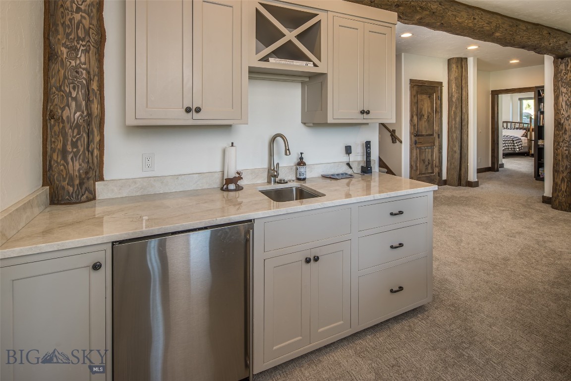 260 Running Dog Road