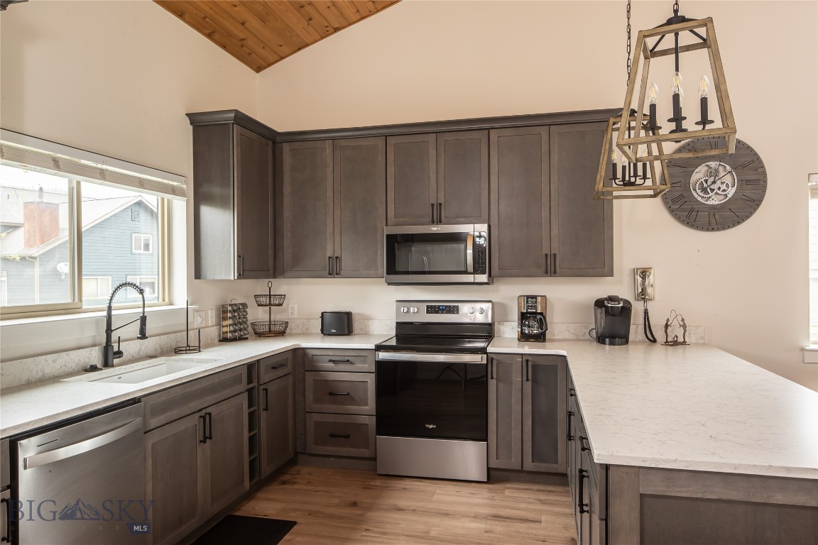 106 Candlelight Meadow Drive