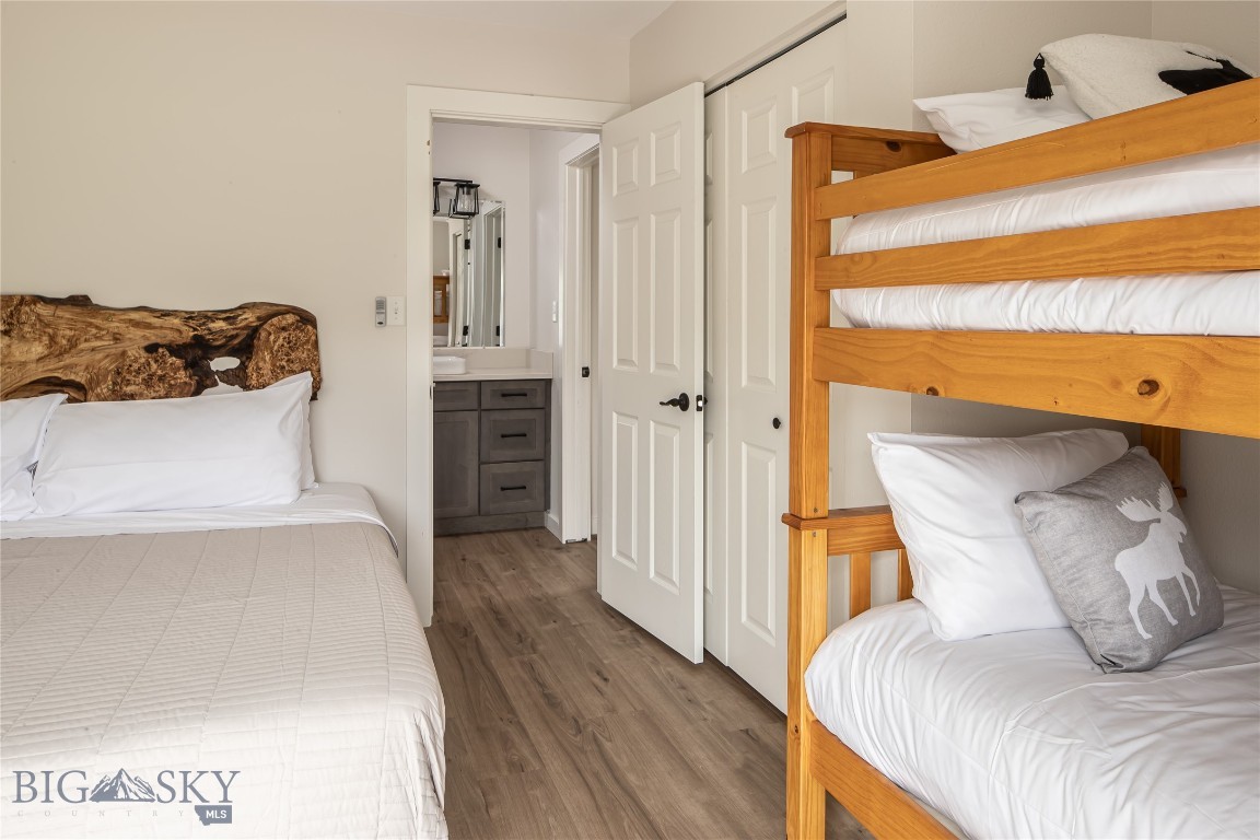 106 Candlelight Meadow Drive