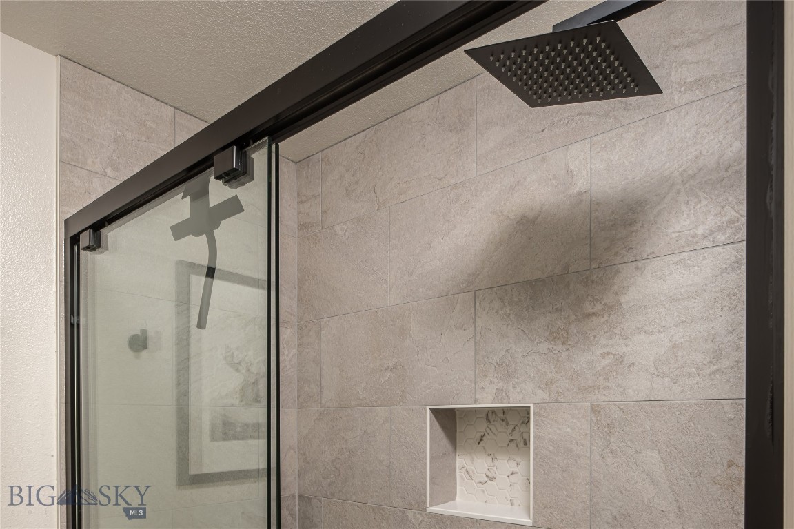 106 Candlelight Meadow Drive