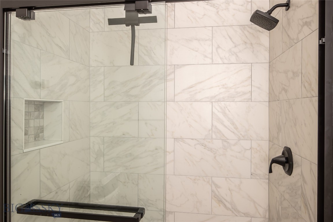 106 Candlelight Meadow Drive