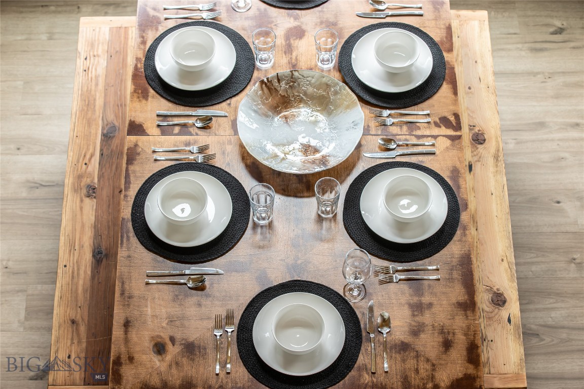 106 Candlelight Meadow Drive