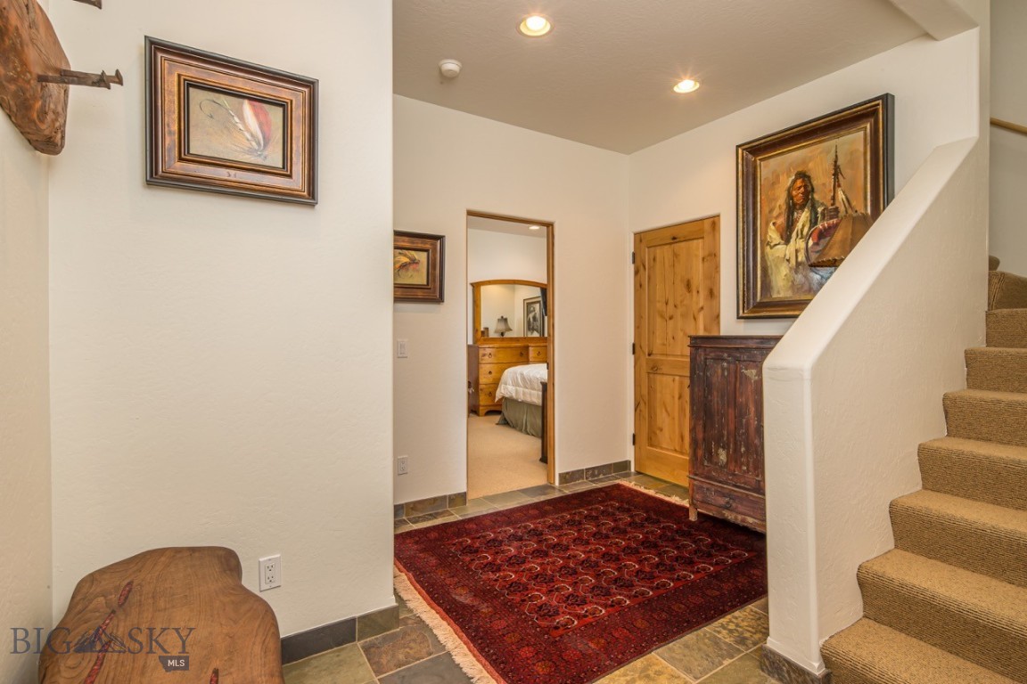 12 Indian Summer Road