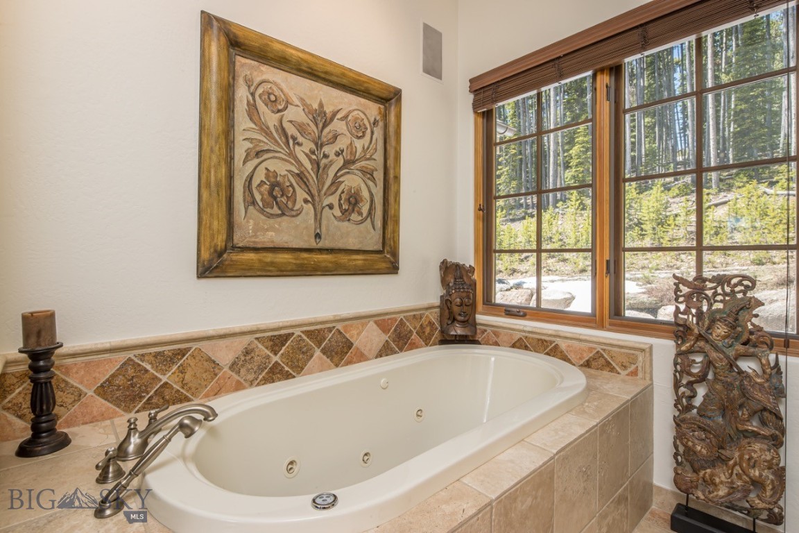 12 Indian Summer Road